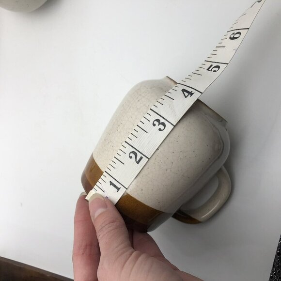 Vintage Wood Coffee Mug Display Case With 4 Stoneware Mugs Wall Hanging Shelf - Picture 15 of 16